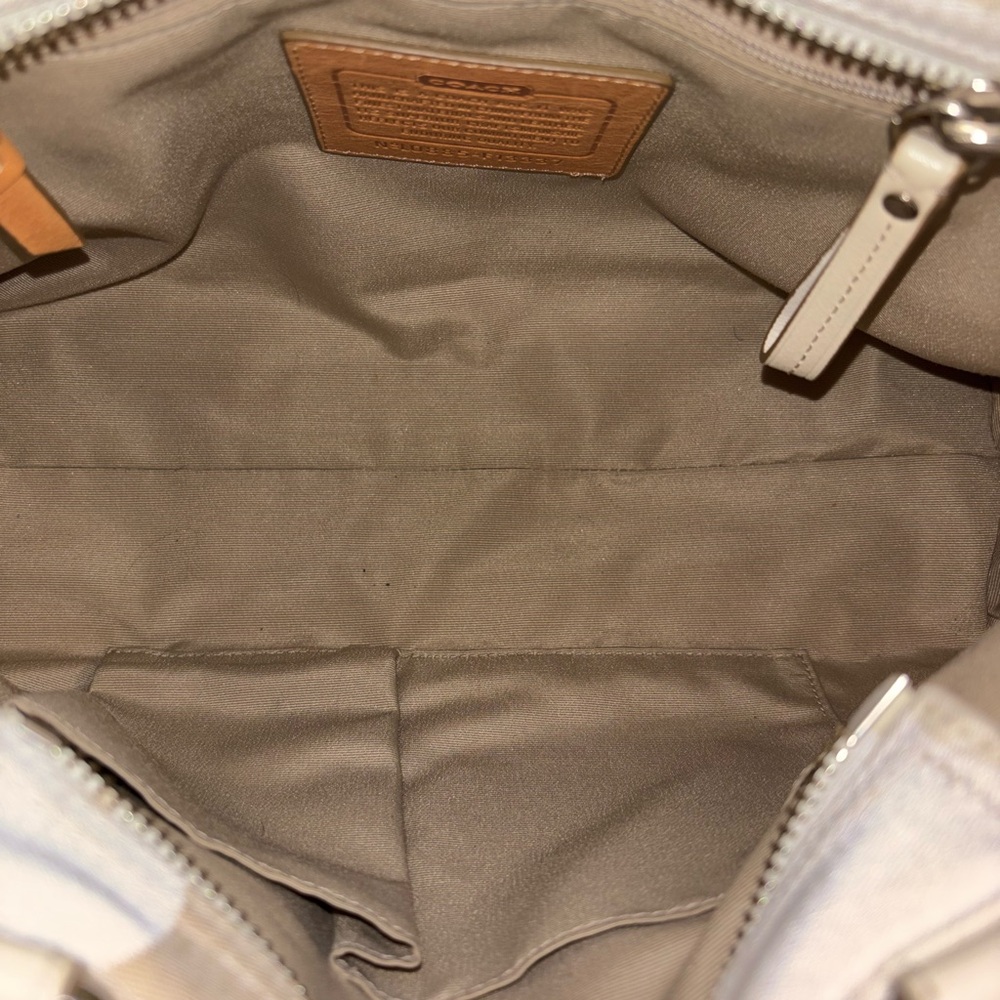 Coach Hampton Optic Signature Stripe Medium Carryall Satchel 2008 - Picture 9 of 10